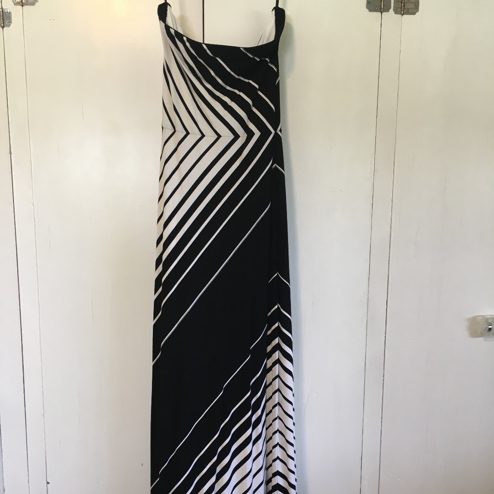 White House Black Market Strapless Maxi Dress
